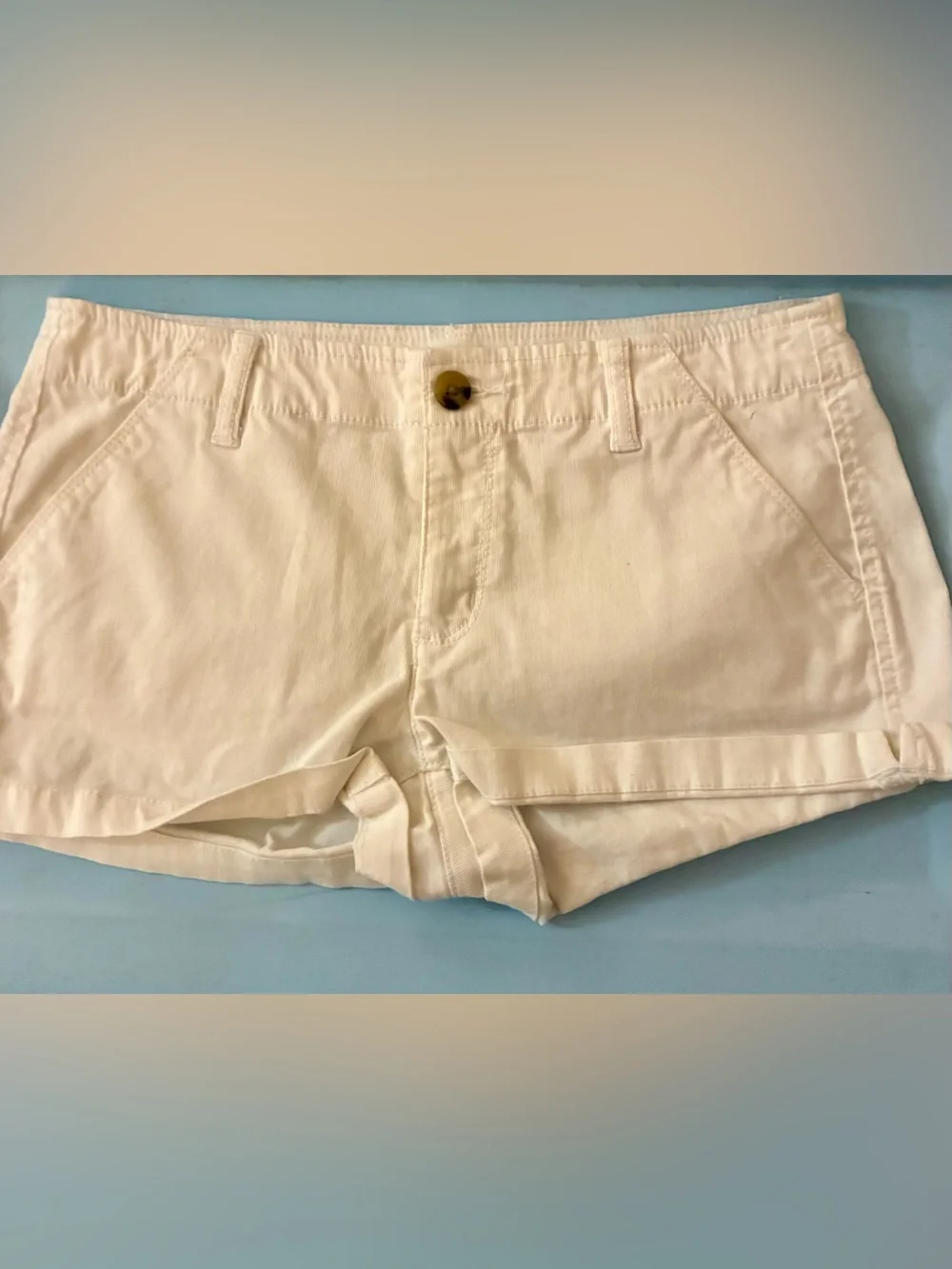 Women’s White Casual Cotton Chino Shorts🌼